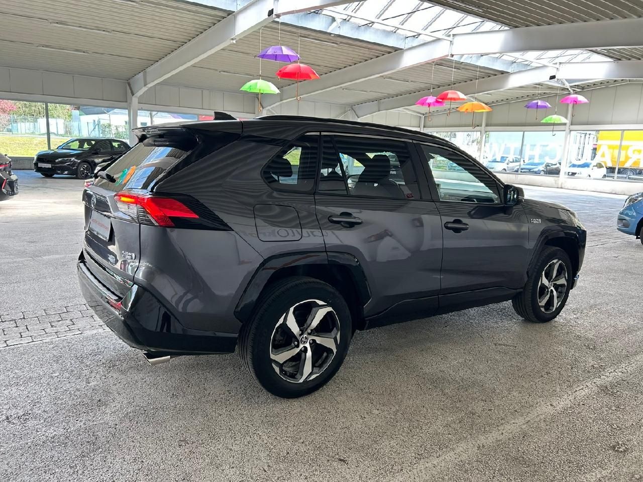 Toyota RAV4 Plug-in Hybrid 4x4 - Samsaru's Car Outlet