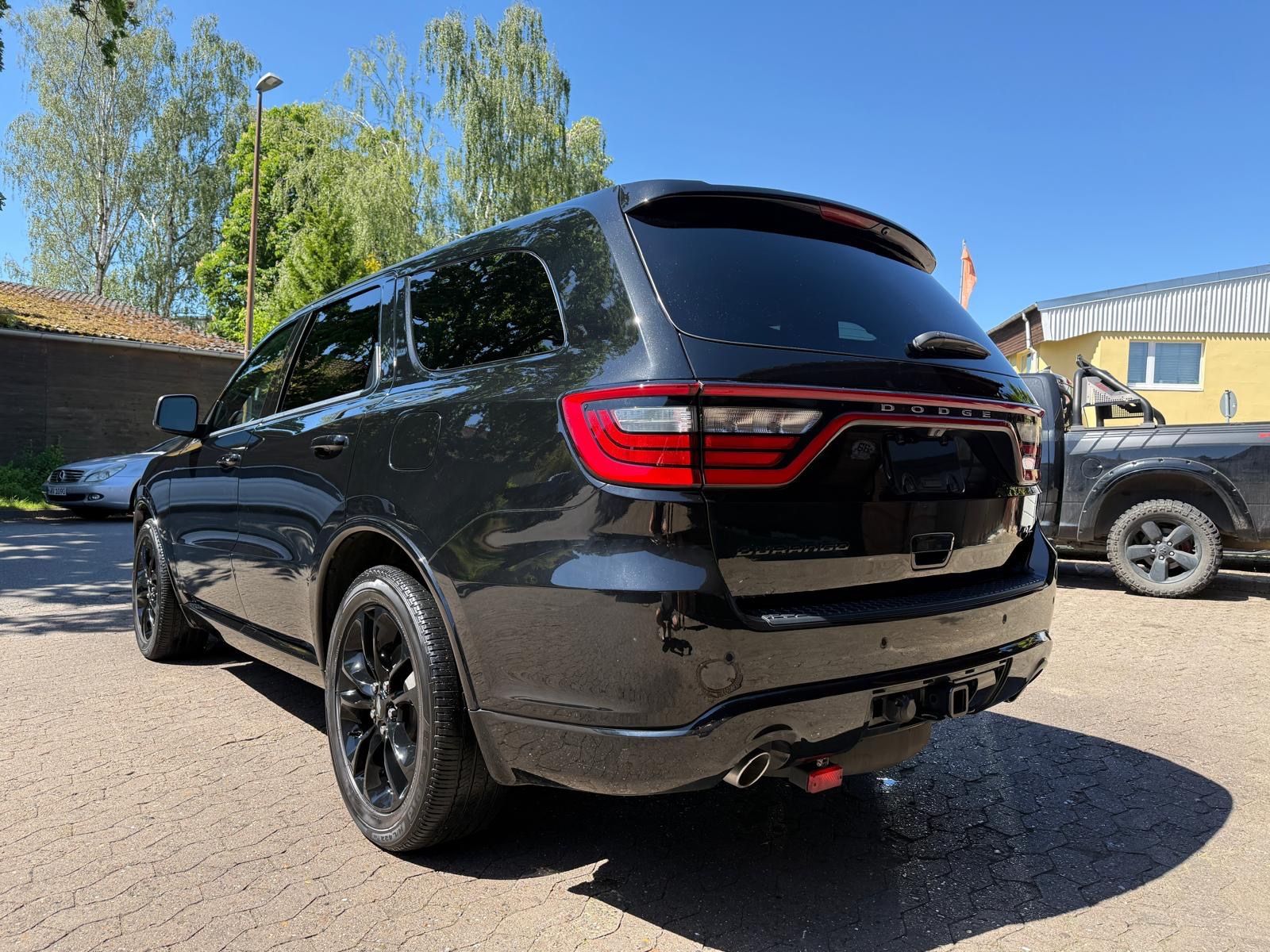 Dodge EU*V8*LPG*AHK*NAVI*TV*LED*7 SITZER*GARANTI*SERVI