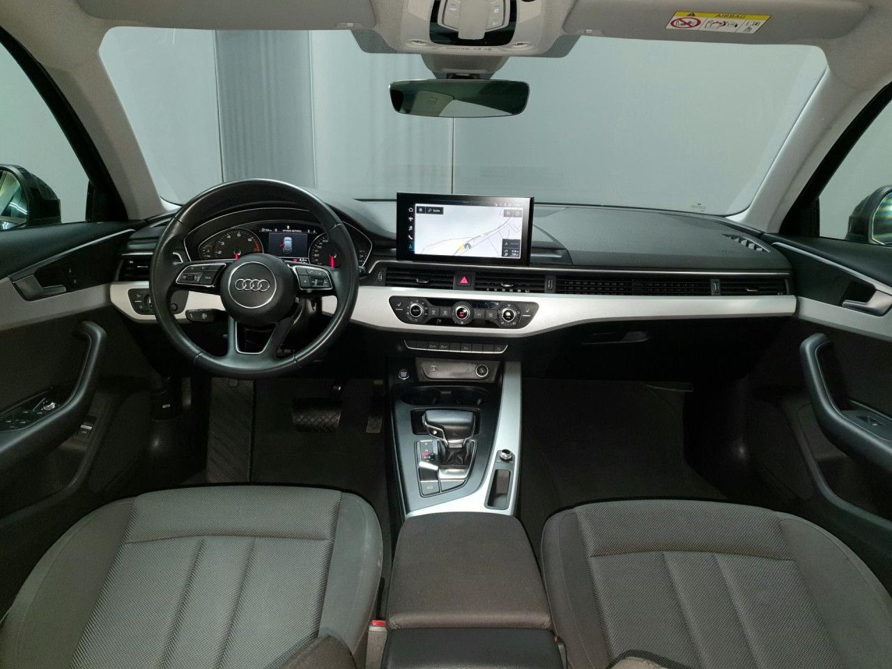 Audi A4 Avant 35TFSI S tronic - Samsaru's Car Outlet