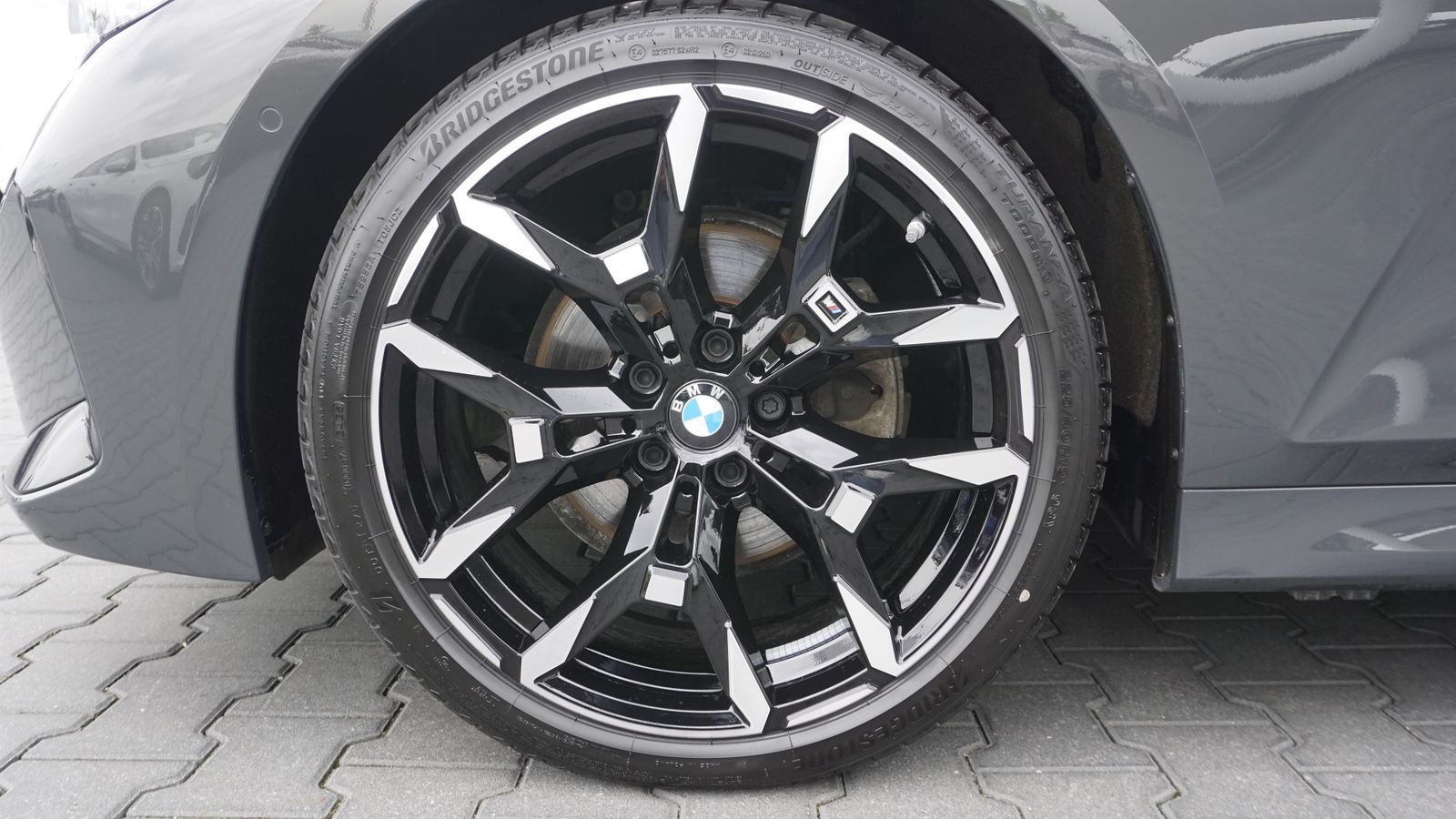 BMW 320d xDrive Touring M Sportpaket Head-Up HiFi