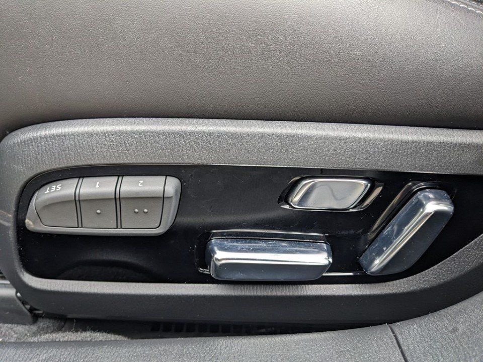 Mazda 6 4-Türer 2.5l Takumi GSD Nappaleder Schwarz Bos