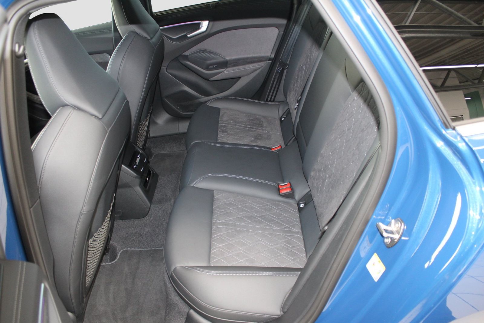 Audi A5 Avant TDI qu 5JGar S line S SportFW AHK