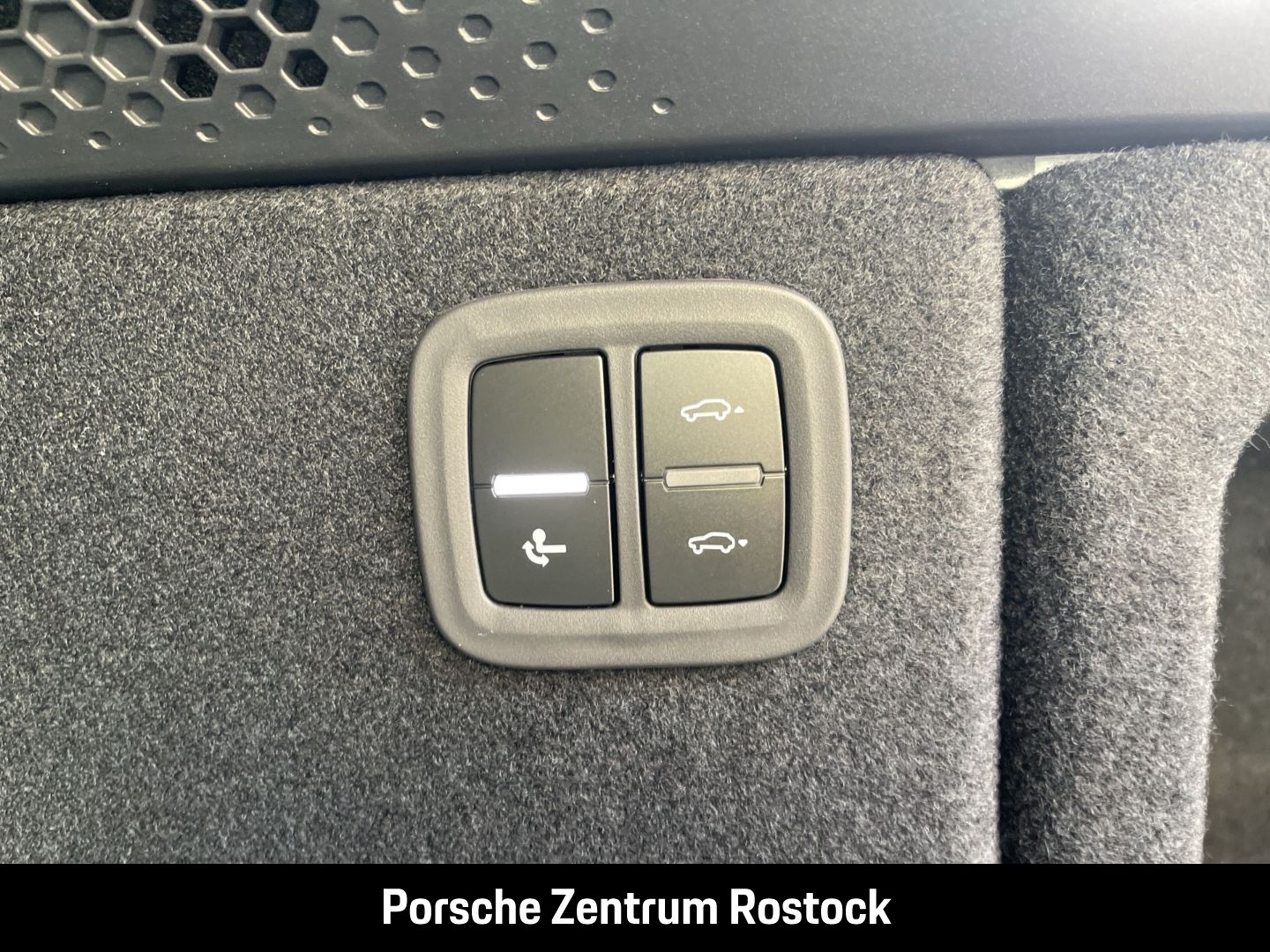 Porsche Macan 4 Clubleder Hinterachslenkung BOSE 22-Zoll