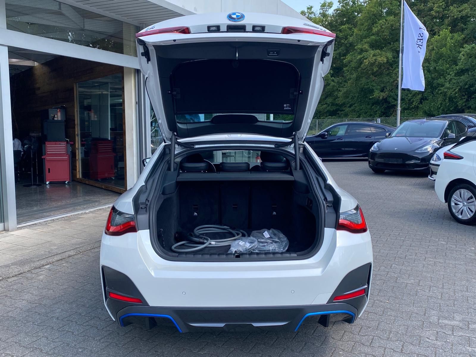 BMW i4 40 eDr GC M Sport PROF+SHZ+HEAD+ACC+AHK+360°+