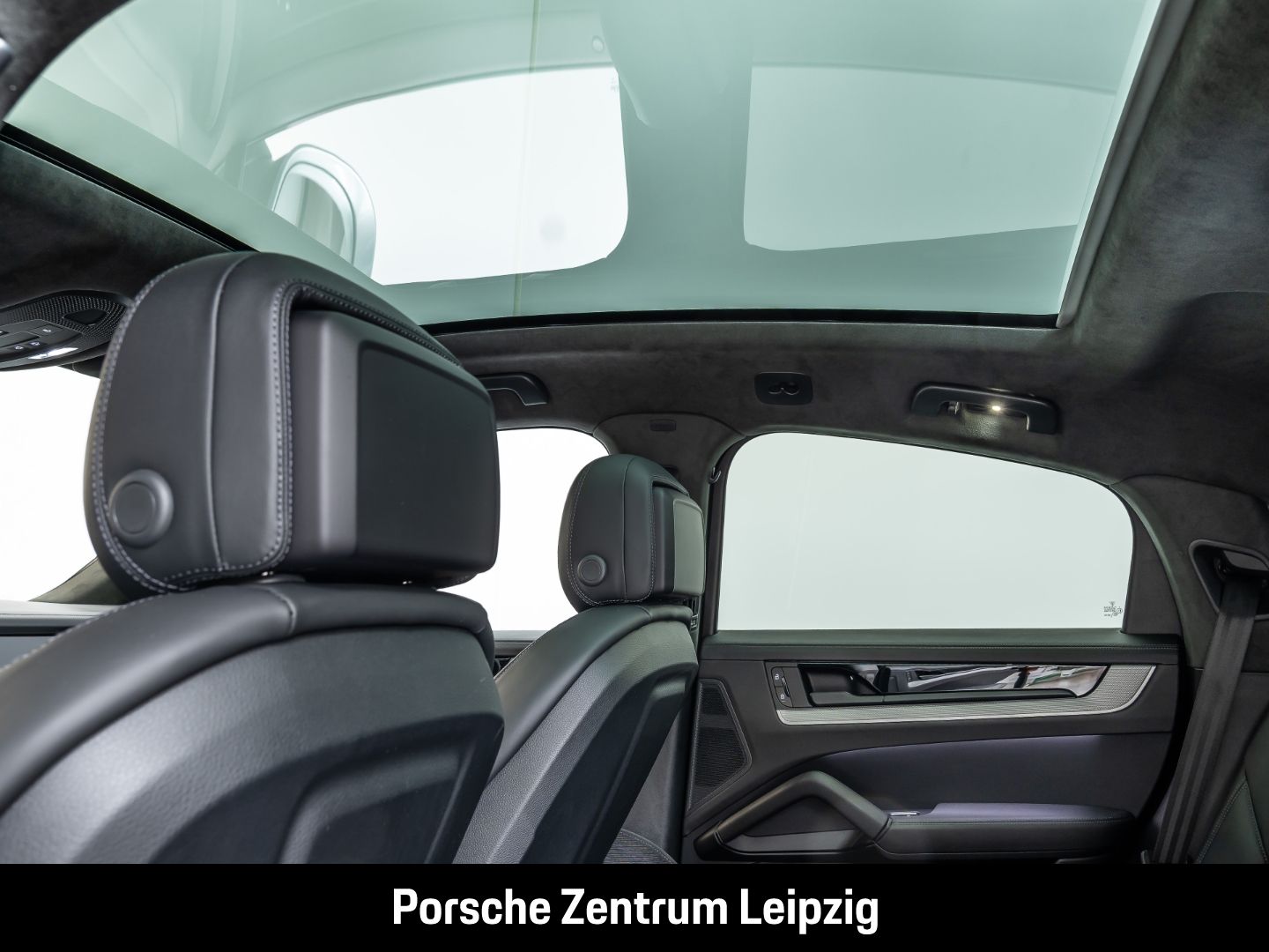Porsche Cayenne S E-Hybrid Coupe HD-Matrix HeadUp Sporta