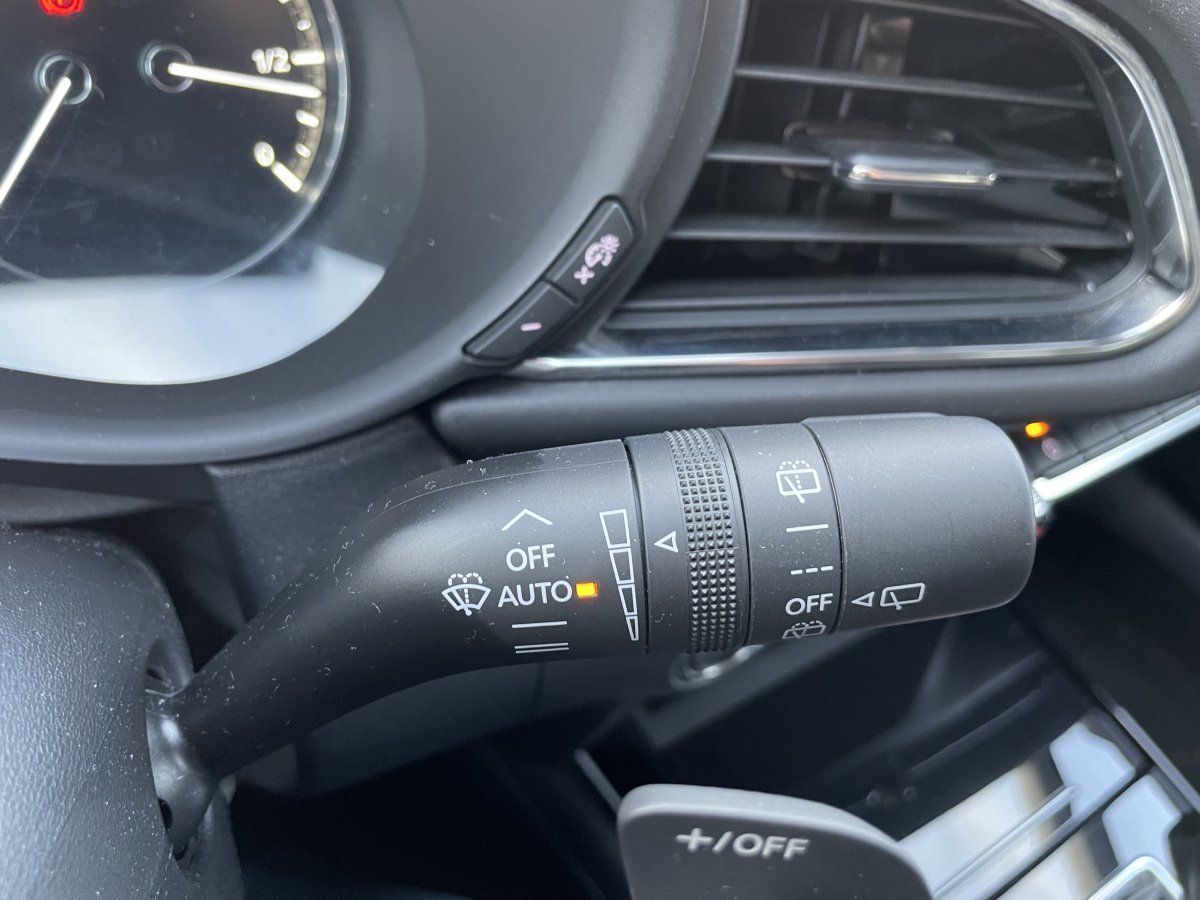 Mazda CX-30 SKYACTIV-G 2.0 150PS M Hybrid AT Selection