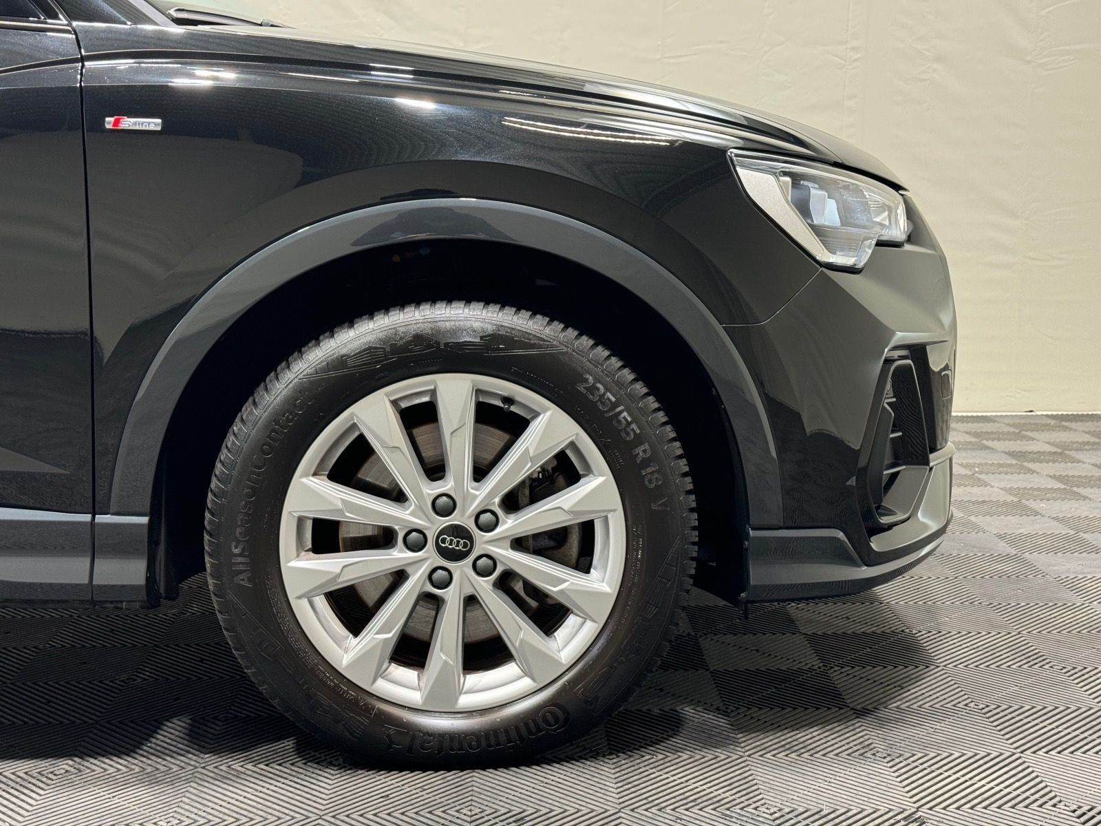 Audi Q3 Sportback 40 TFSI quattro S-Line - Samsaru's Car Outlet