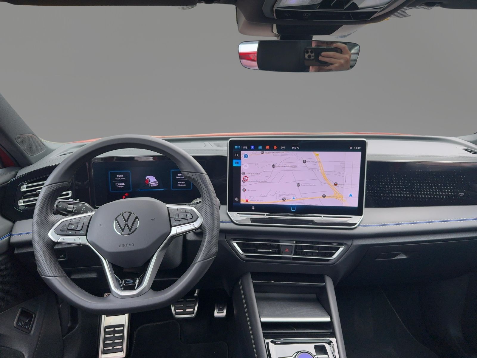 Volkswagen Tiguan R-Line Black Style TSI eHybrid AHK PANO