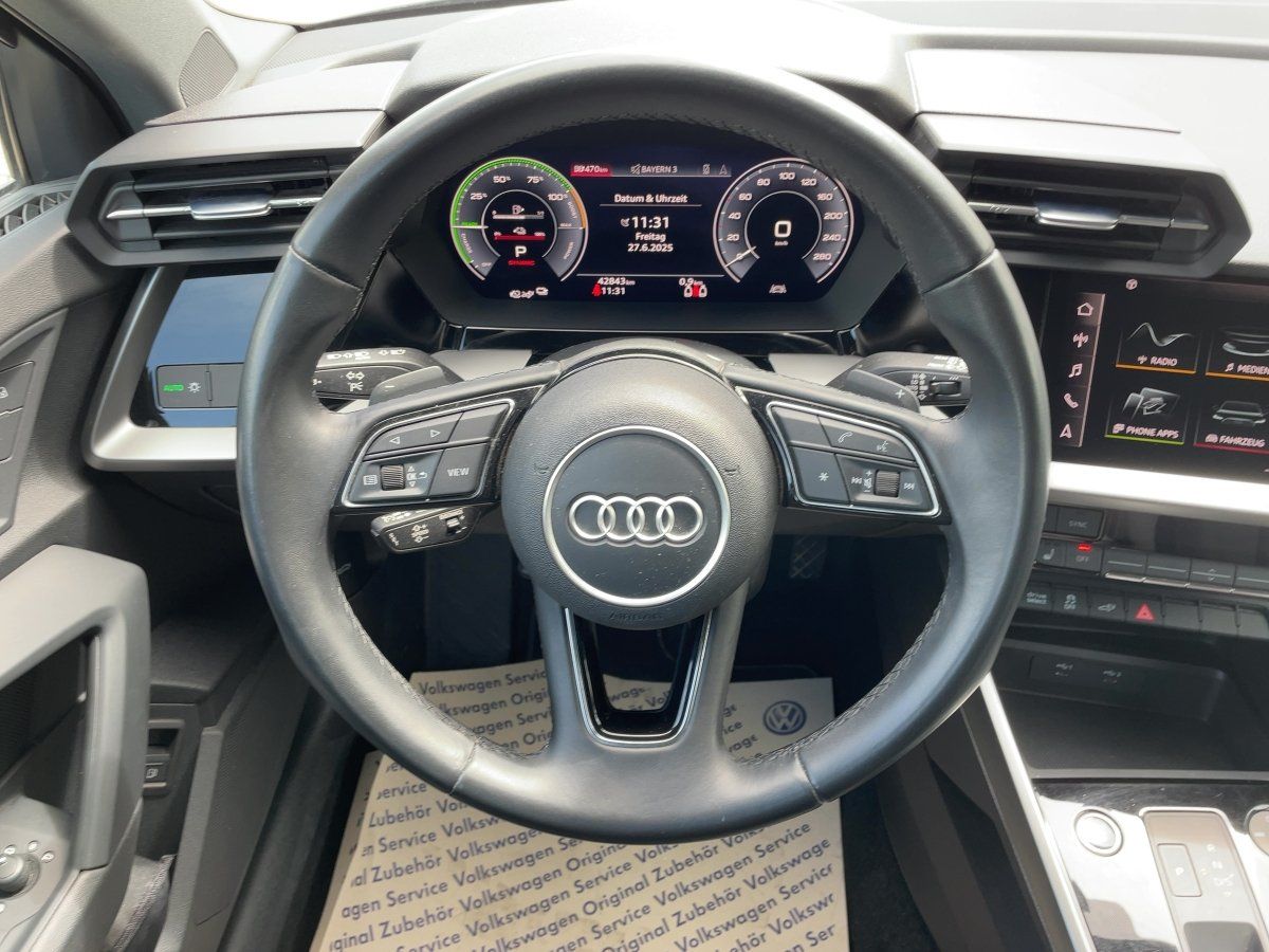 Audi A3 Sportback basis 1.4 TFSI e Navi PDC Tempomat