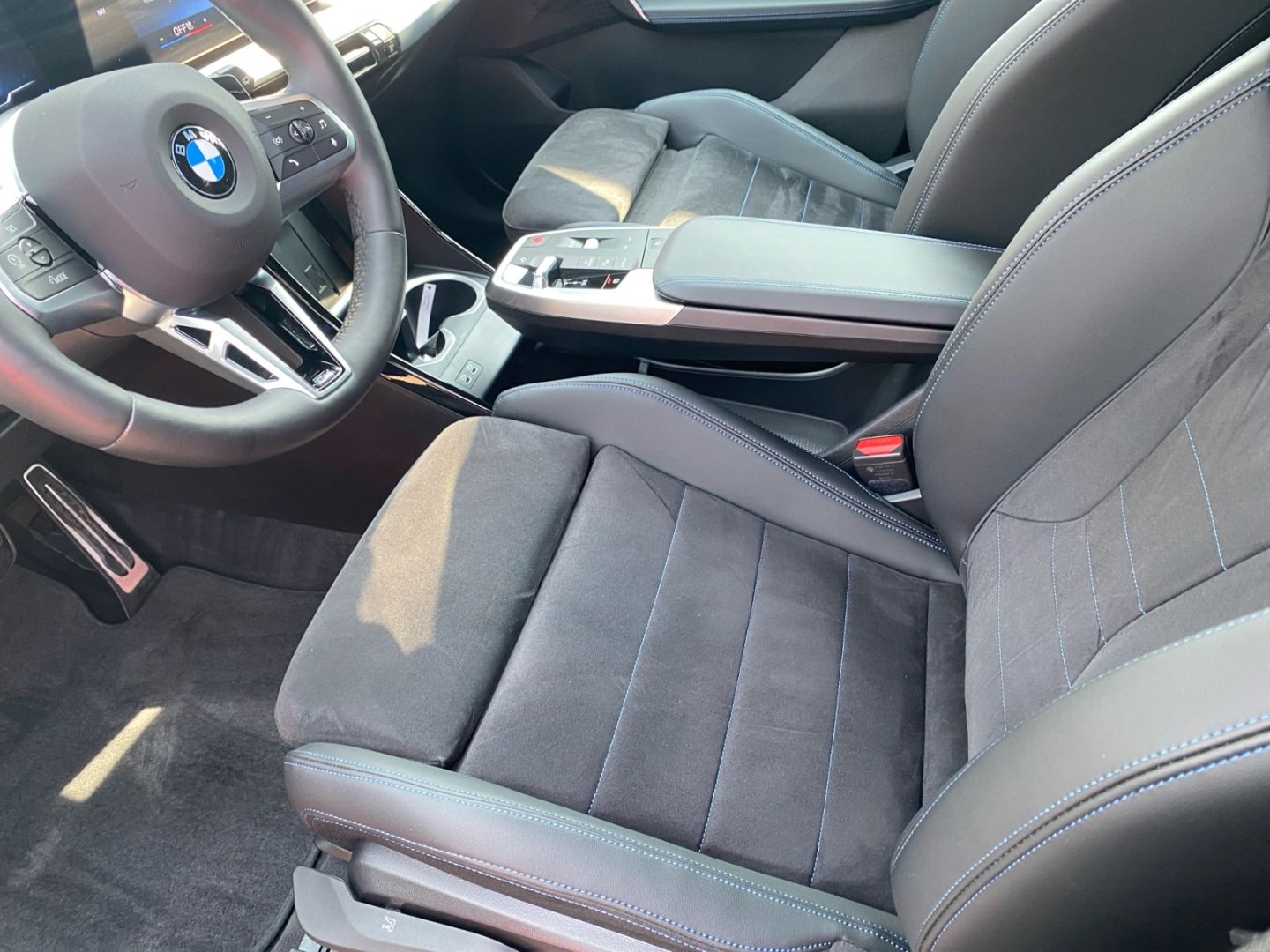 BMW X1 xDrive 20d M Sportpaket - Samsaru's Car Outlet