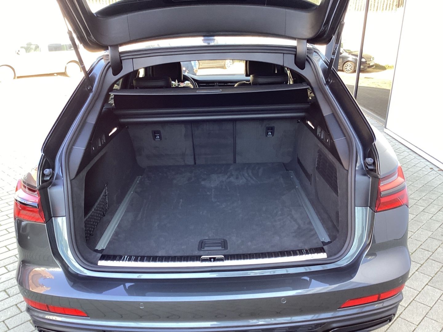 Audi A6 40 TDI quattro - Samsaru's Car Outlet