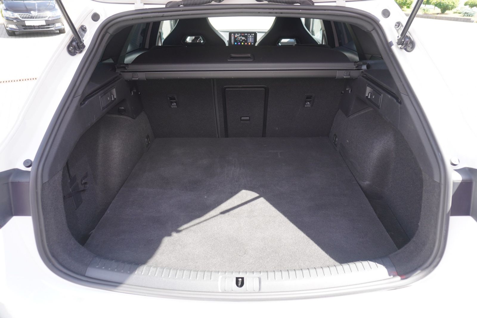 Cupra Leon ST 1.4 e-Hybrid - Samsaru's Car Outlet