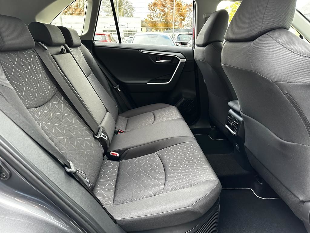 Toyota RAV 4 2.5 Hybrid CVT 4x4 Active Navi LED PDC e.H