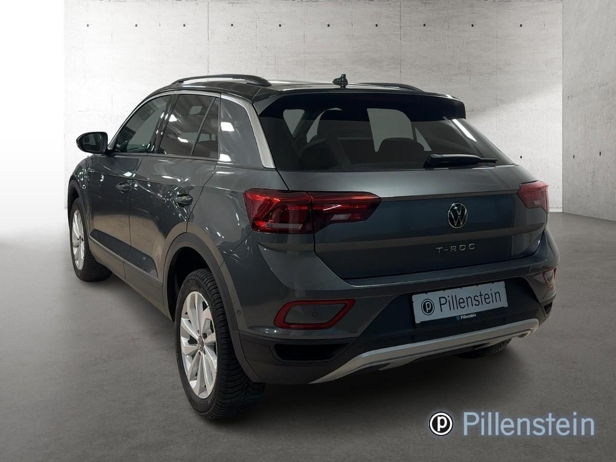 Volkswagen T-Roc LIFE 1.0 TSI - Samsaru's Car Outlet