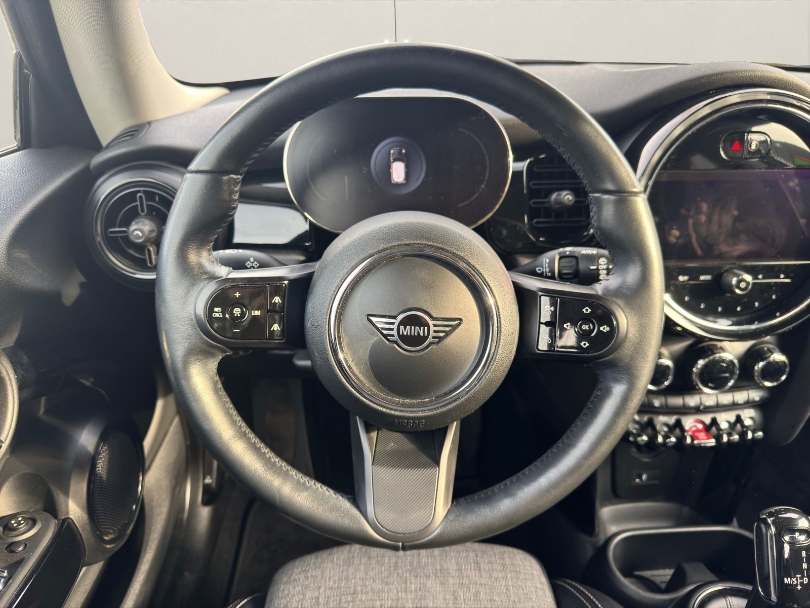 MINI COOPER AUTOMATIK - Samsaru's Car Outlet