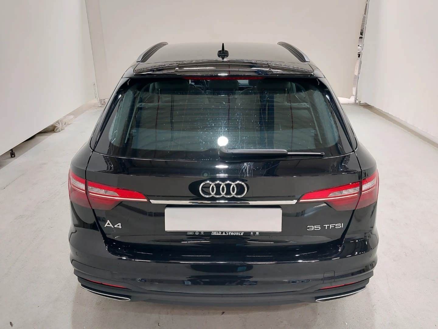 Audi A4 Avant 35 TFSI - Samsaru's Car Outlet