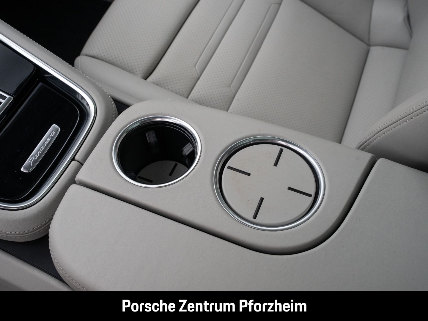 Porsche Panamera 4 E-Hybrid Sport Turismo Surround-View