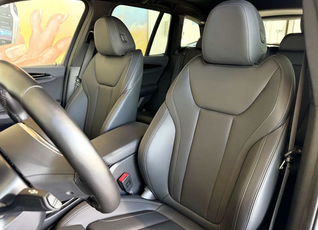 BMW X3 xDrive30d - Samsaru's Car Outlet
