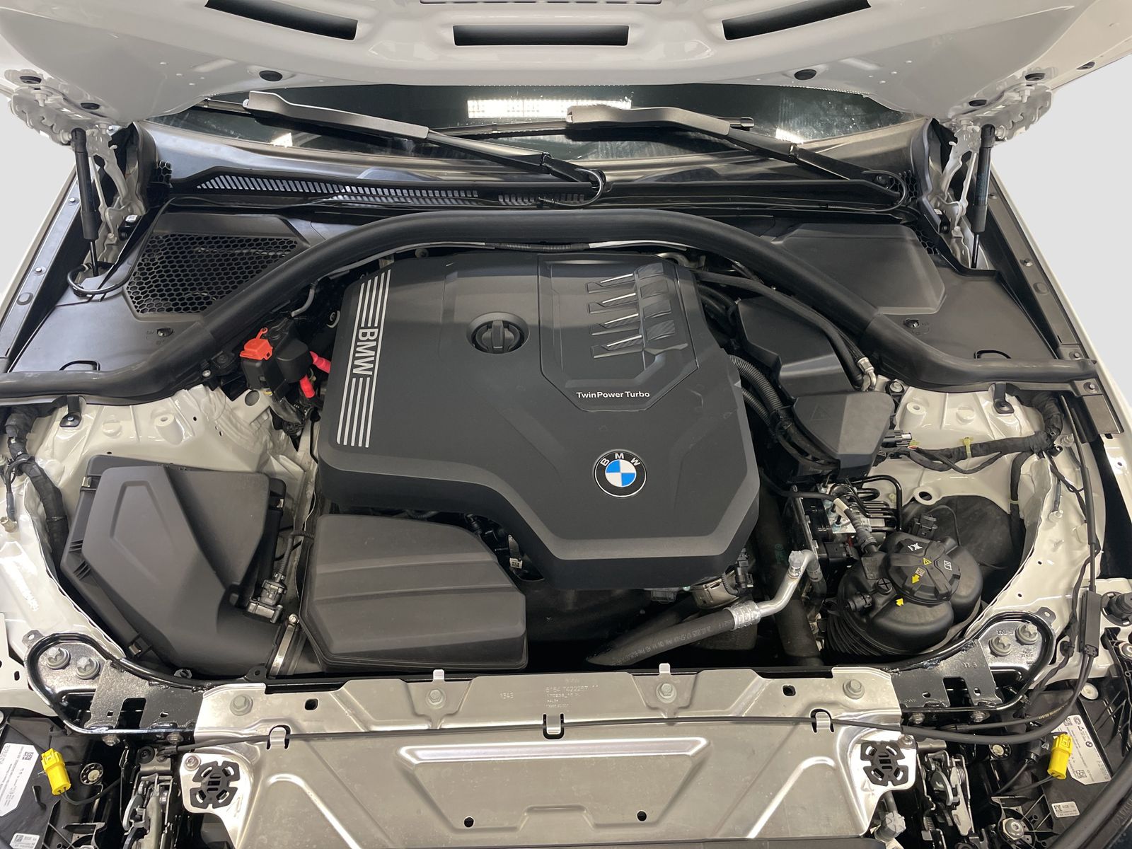 BMW 318i Touring AHK Driv.Assist.Prof Kamera LED