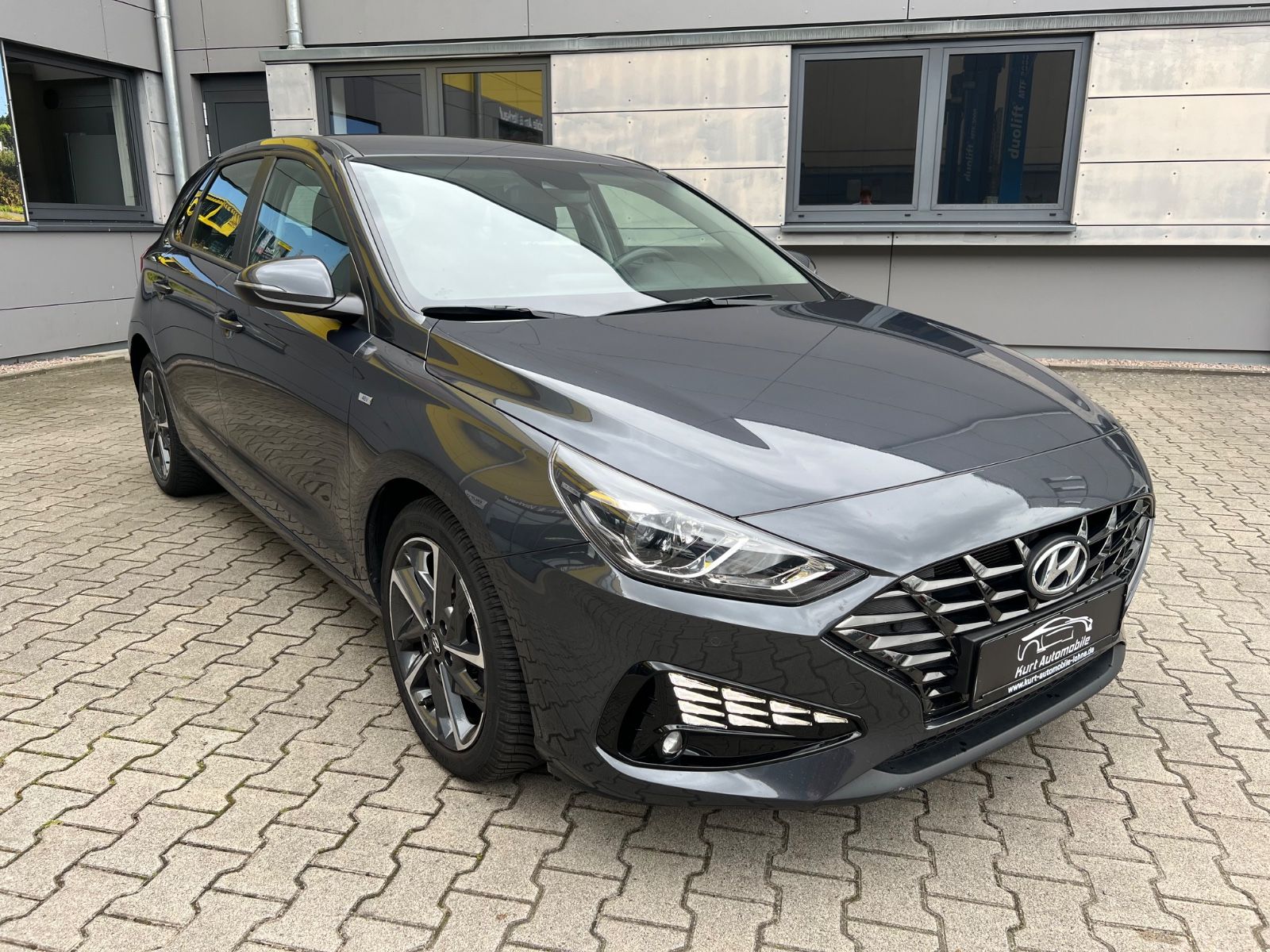 Hyundai i30 Trend Mild-Hybrid - Samsaru's Car Outlet