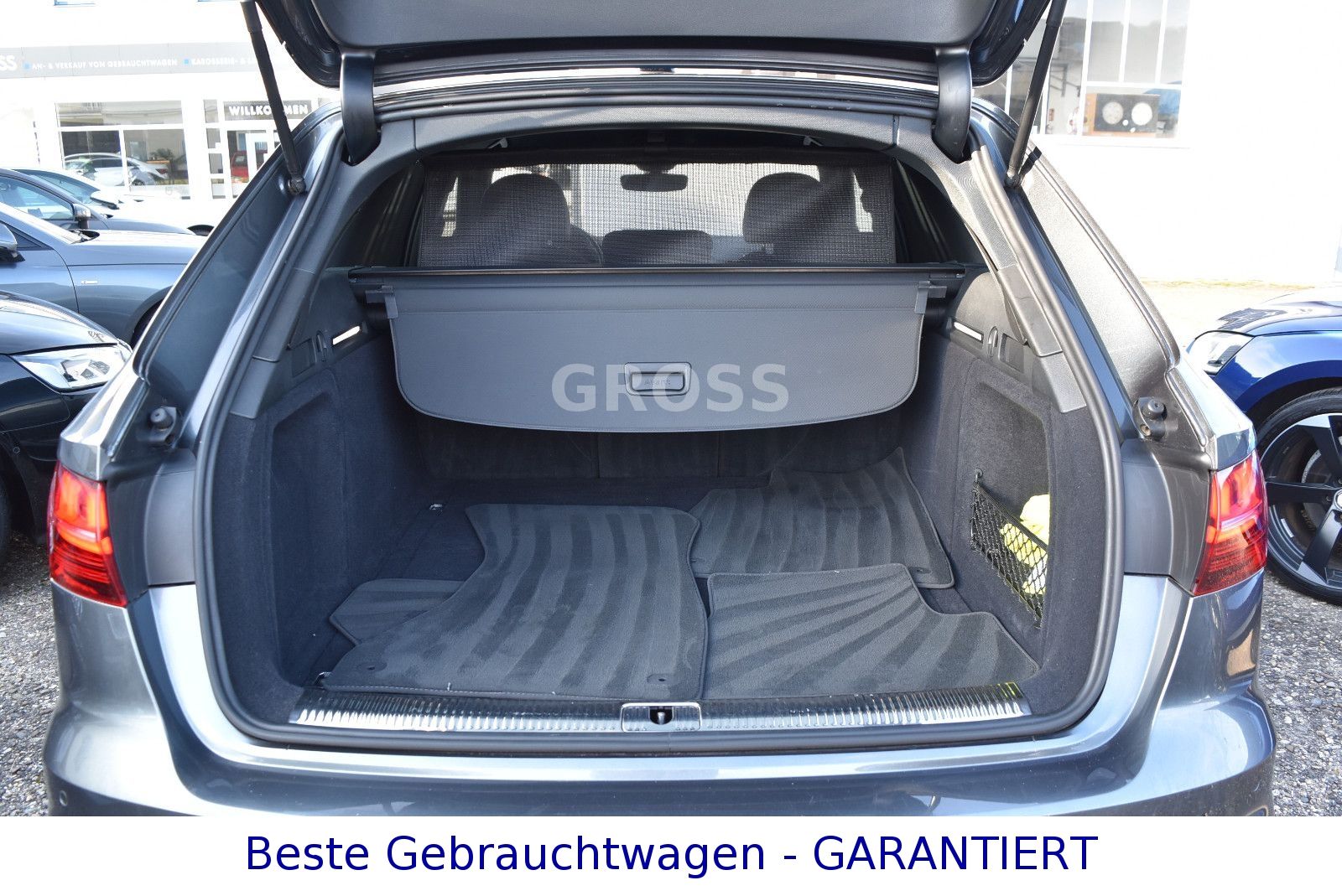Audi A4 35 TFSI Avant S tr. 3xS-Line - Samsaru's Car Outlet