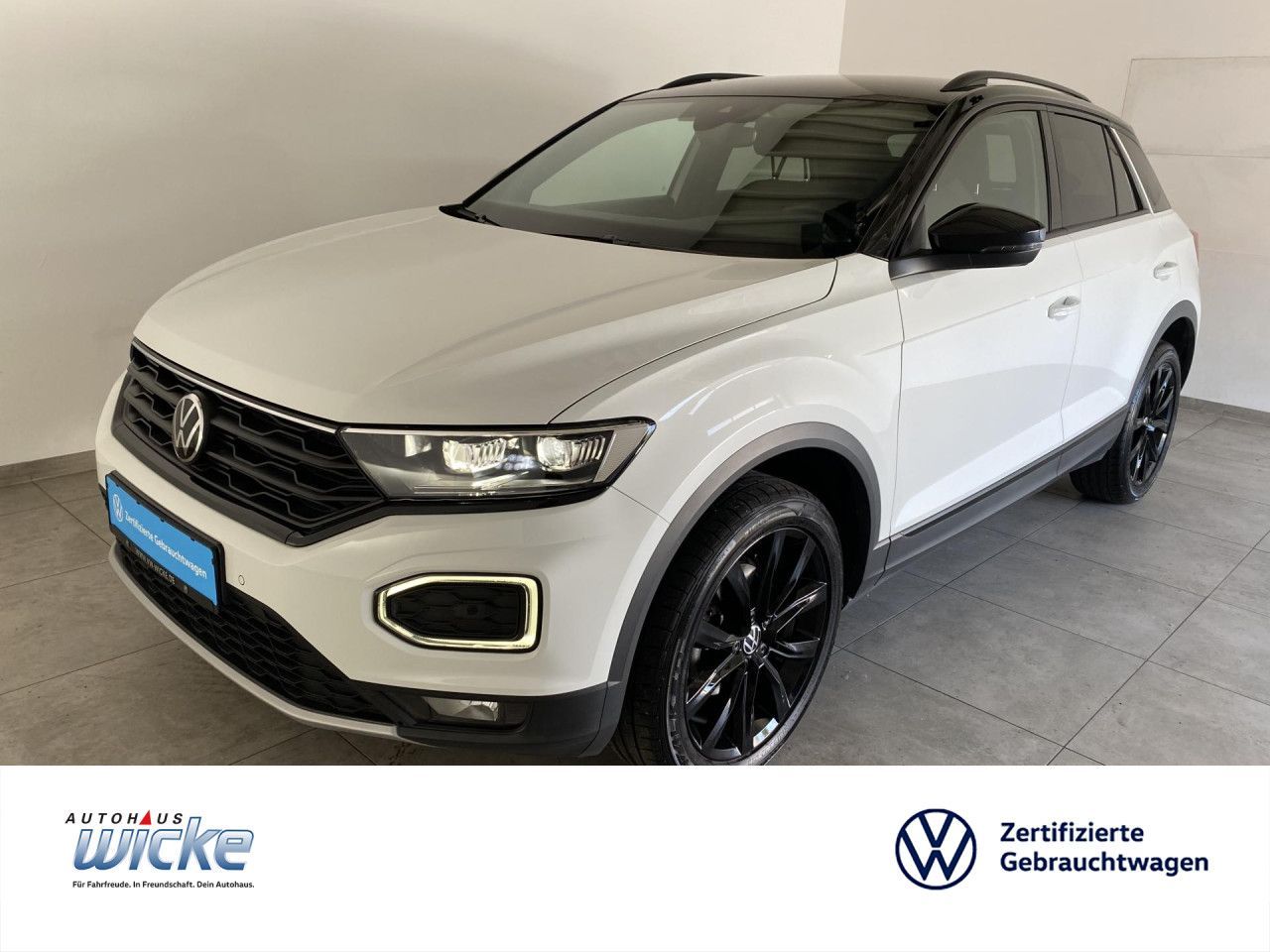 Volkswagen T-Roc 1.5 TSI Style - Samsaru's Car Outlet