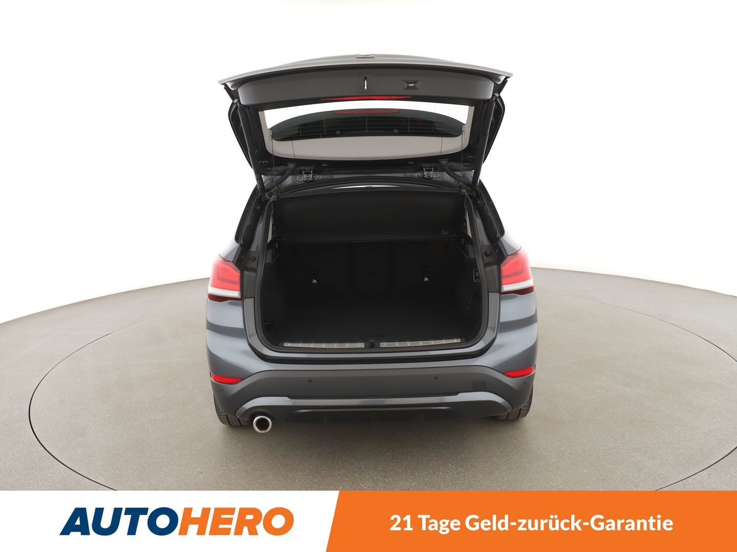 BMW X1 xDrive 25e Sport Line Aut. - Samsaru's Car Outlet