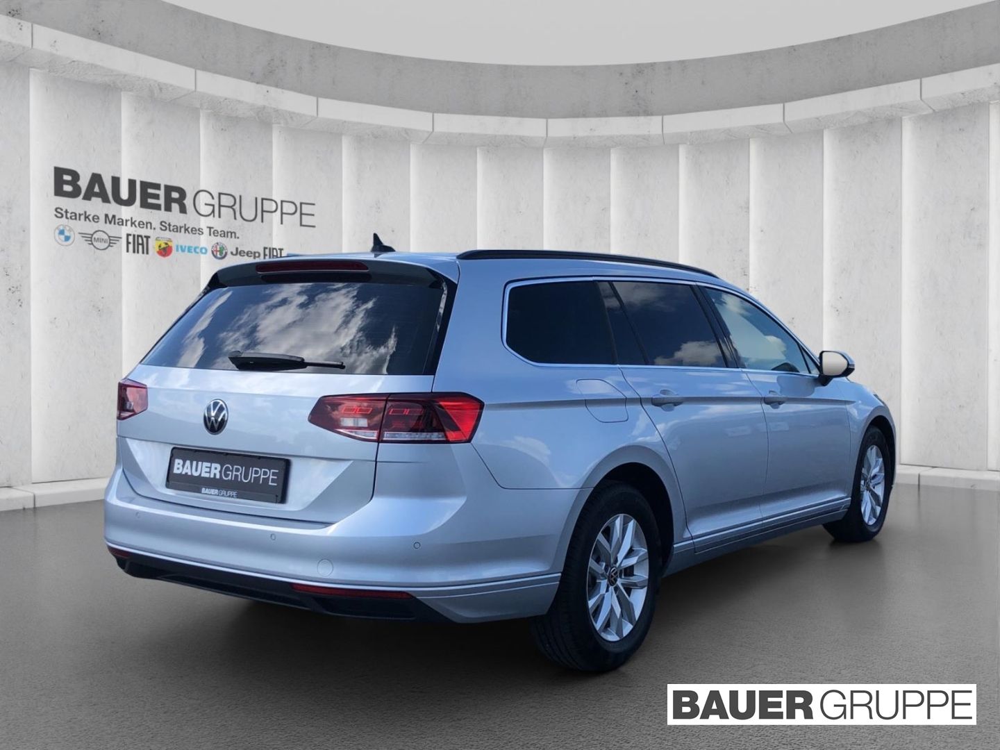 Volkswagen Passat Variant 2.0 TDI - Samsaru's Car Outlet