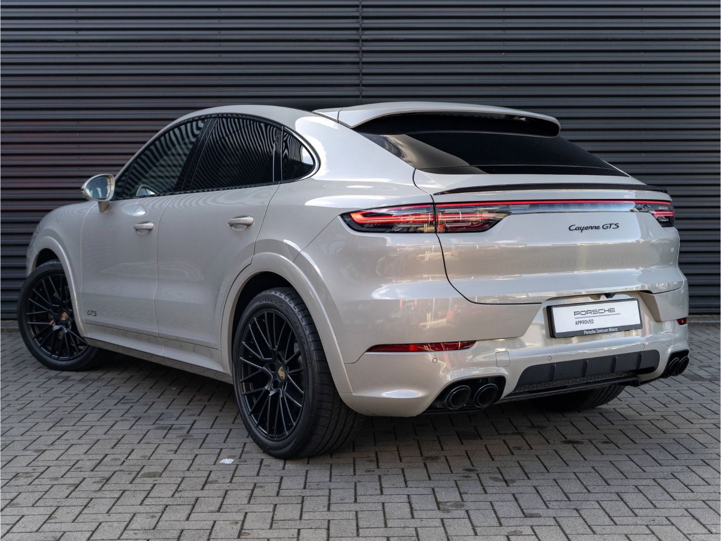 Porsche Cayenne GTS Coupe Matrix LED BOSE uvm.