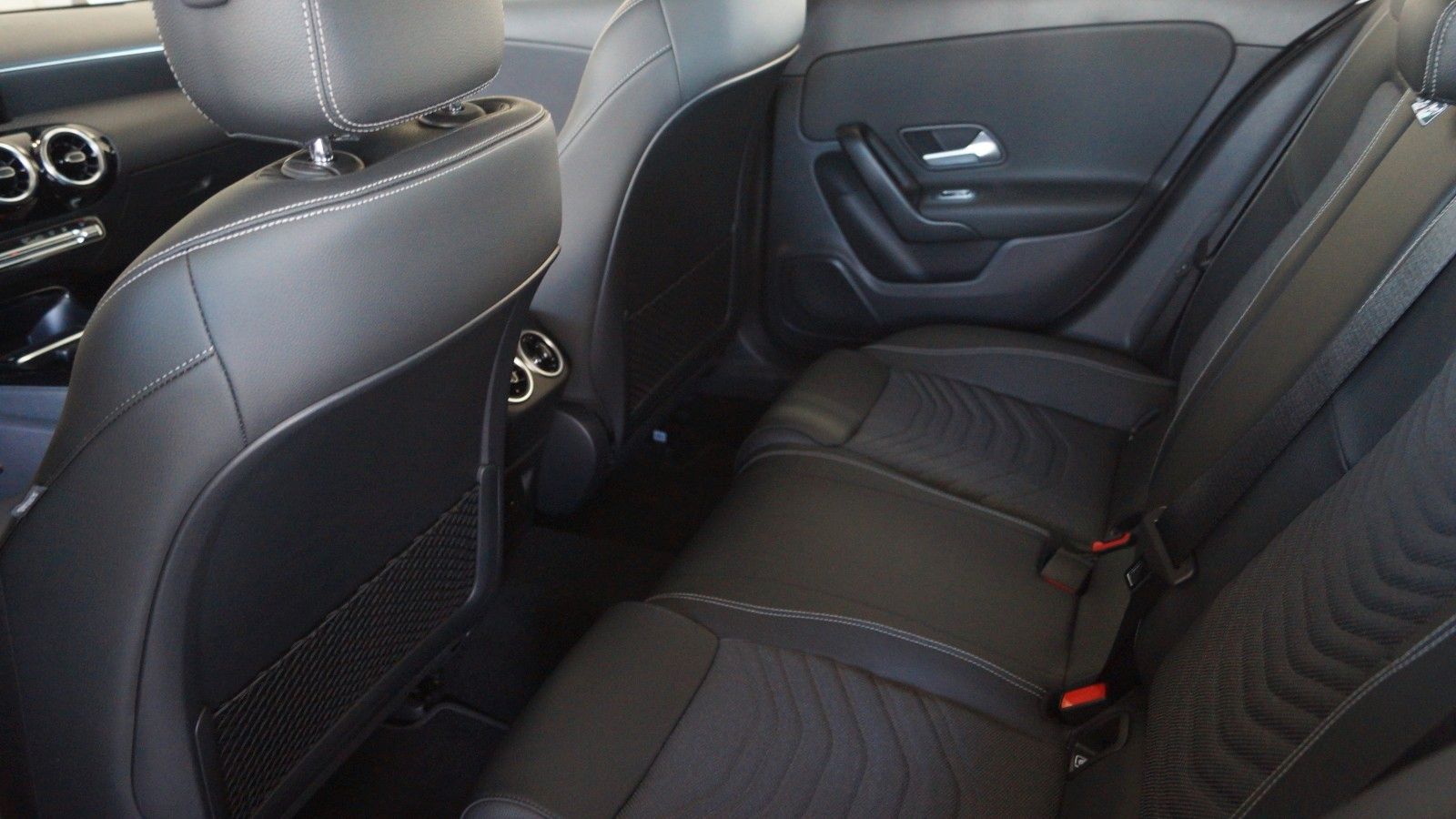 Mercedes-Benz A -Klasse A 250 e - Samsaru's Car Outlet