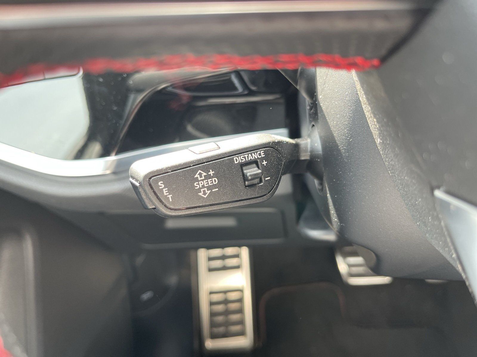 Audi Q3 40 TFSI S-line quattro S-tronic - Samsaru's Car Outlet