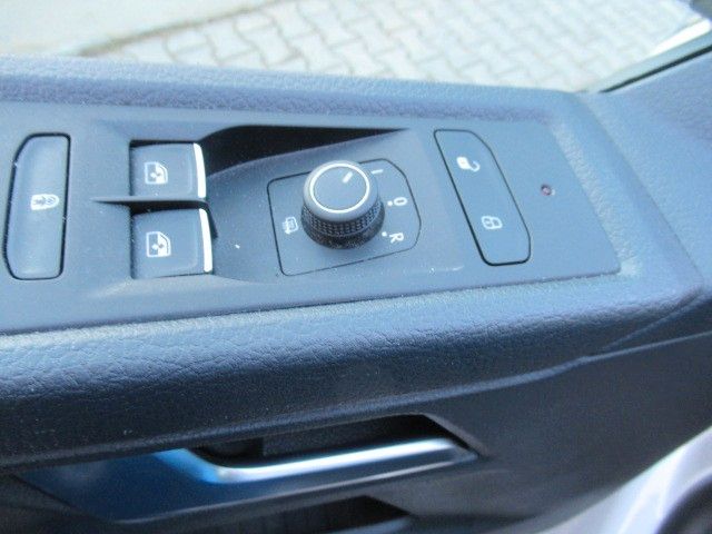 Volkswagen T6 Multivan - Samsaru's Car Outlet
