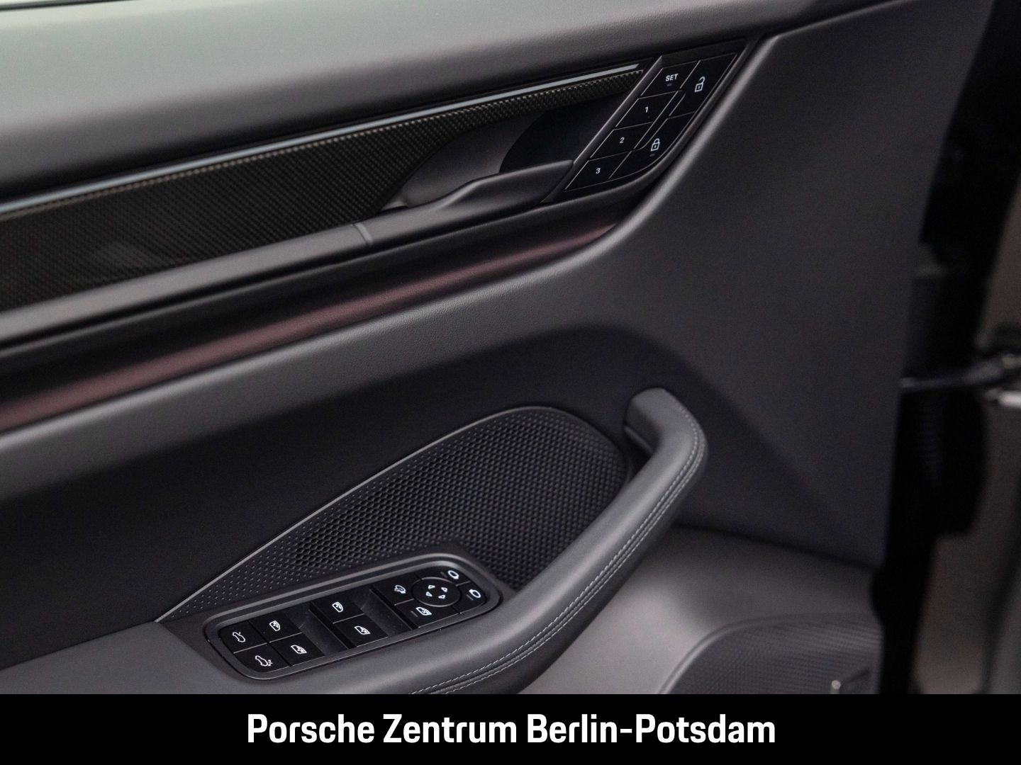 Porsche Macan Turbo Surround-View Panorama LED-Matrix