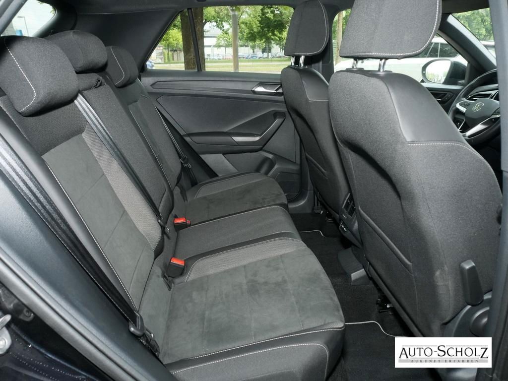 Volkswagen T-Roc 1.0 TSI Style - Samsaru's Car Outlet