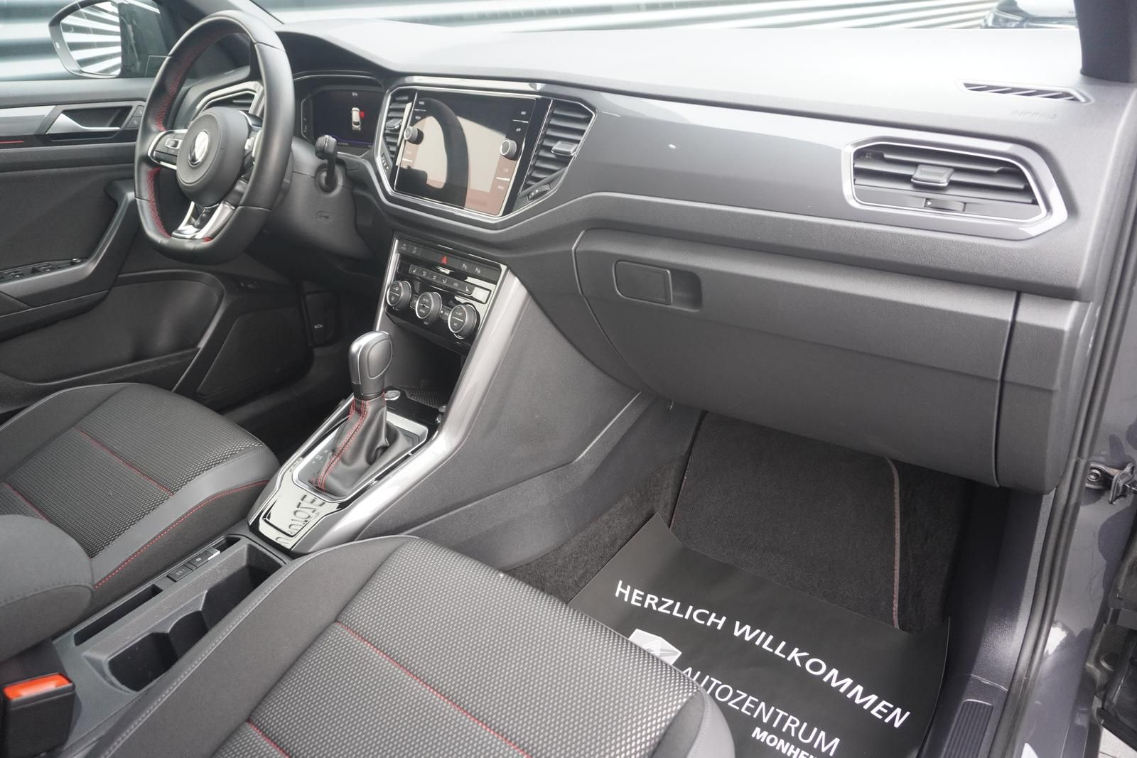 Volkswagen T-ROC 1.5 TSI DSG SPORT - Samsaru's Car Outlet