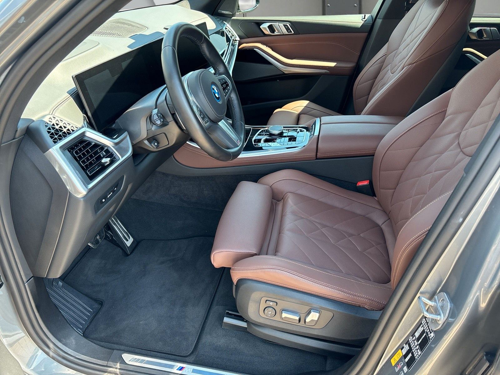 BMW X5 xDrive50e M-SportPro*22*AHK*H&K*Pano*Head Up*