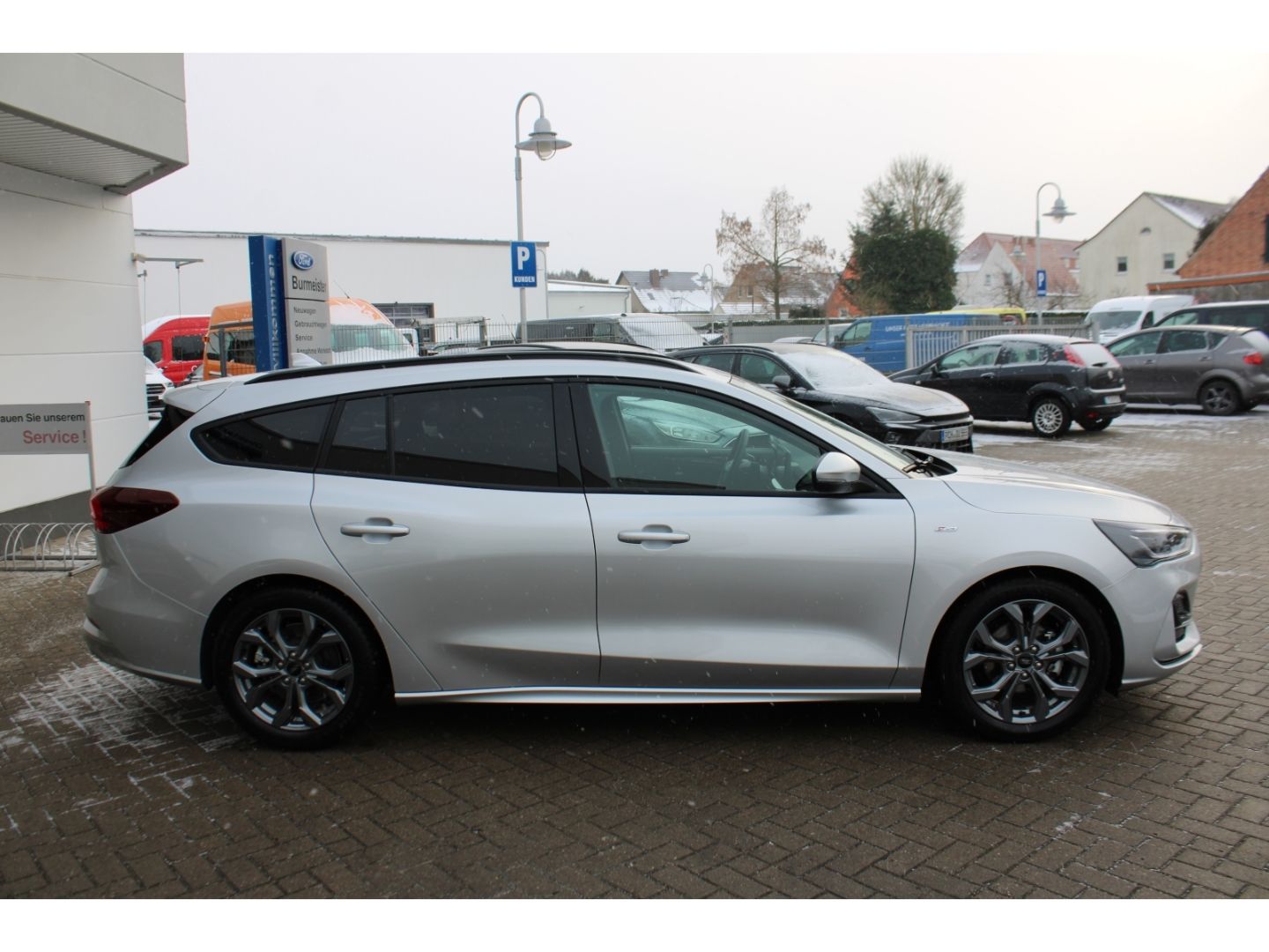 Ford Focus Turnier ST-Line ACC LED TWA Navi DAB GJR R