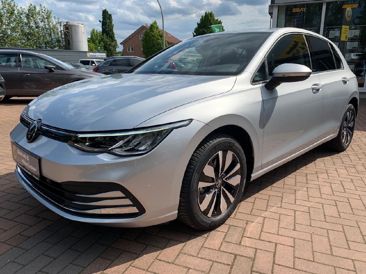 Volkswagen Golf Move - Samsaru's Car Outlet