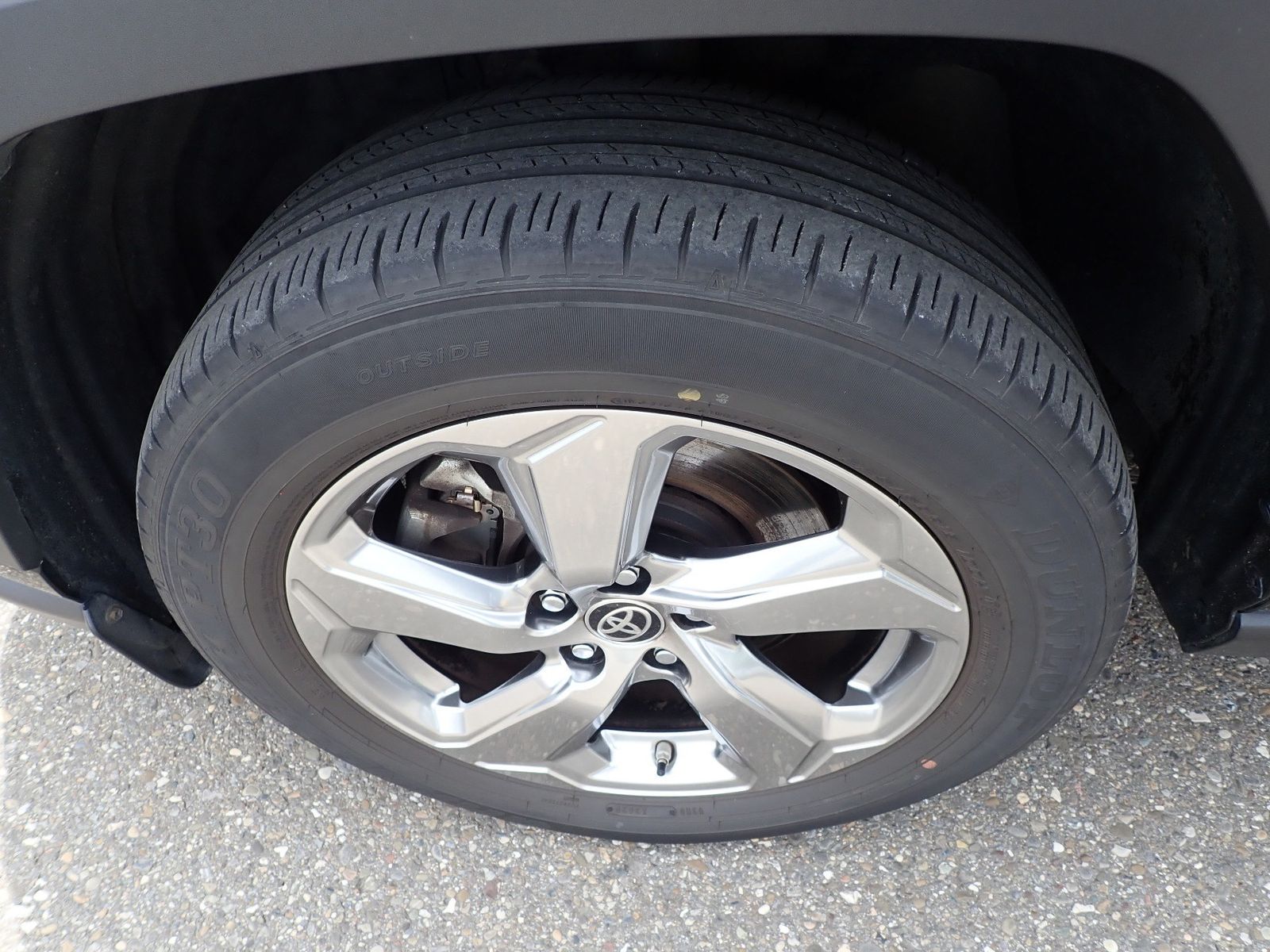 Toyota RAV 4 Hybrid - Samsaru's Car Outlet