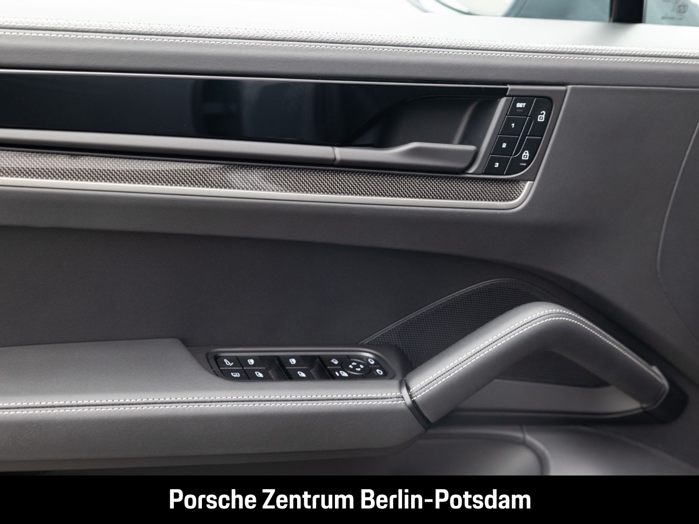Porsche Cayenne S E-Hybrid Coupe Clubleder Burmester