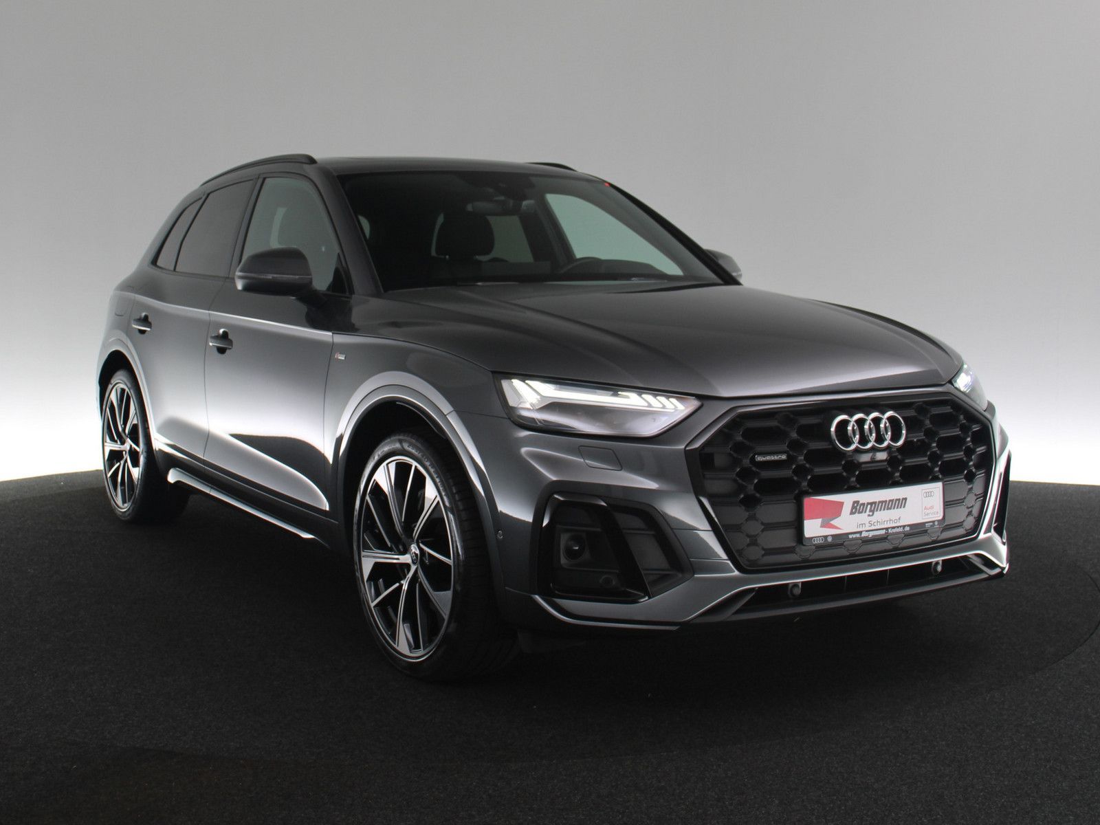 Audi Q5 50 TDI quattro S line AHK PANO 360° STANDHZ
