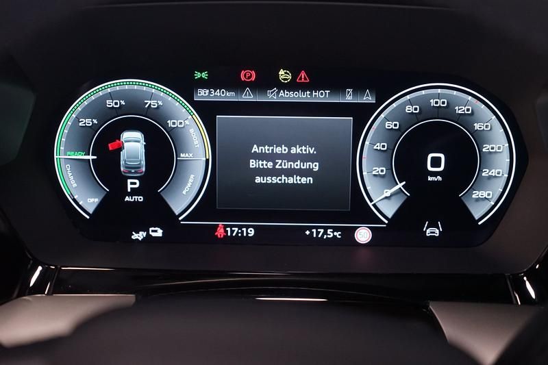 Audi A3 1.4 TFSIe PHEV  S Tronic*ACC*ACC*Virtual*Navi