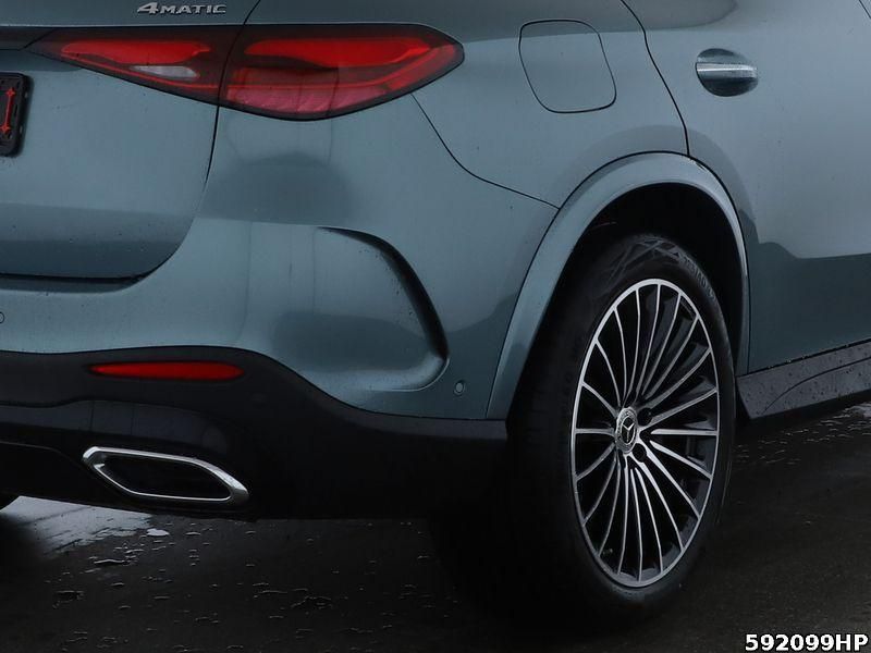 Mercedes-Benz GLC 300 e 4M AMG  Night Pano AHK 360° AIRMATIC