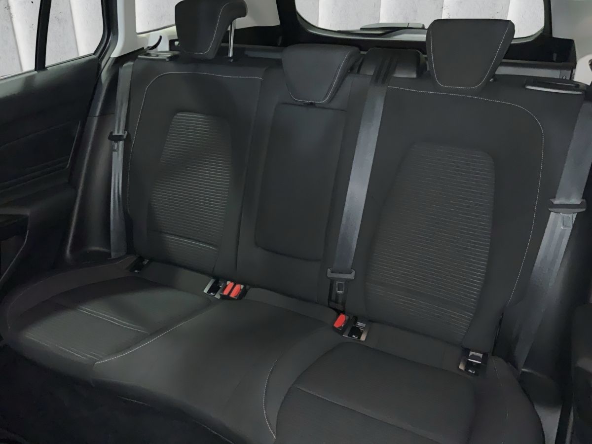 Ford Focus Titanium 1.0 EcoBoost - Samsaru's Car Outlet