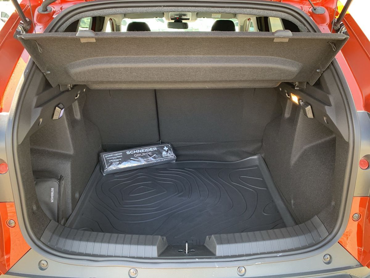 Dacia Duster TCe 130 4x4 Extreme - Samsaru's Car Outlet