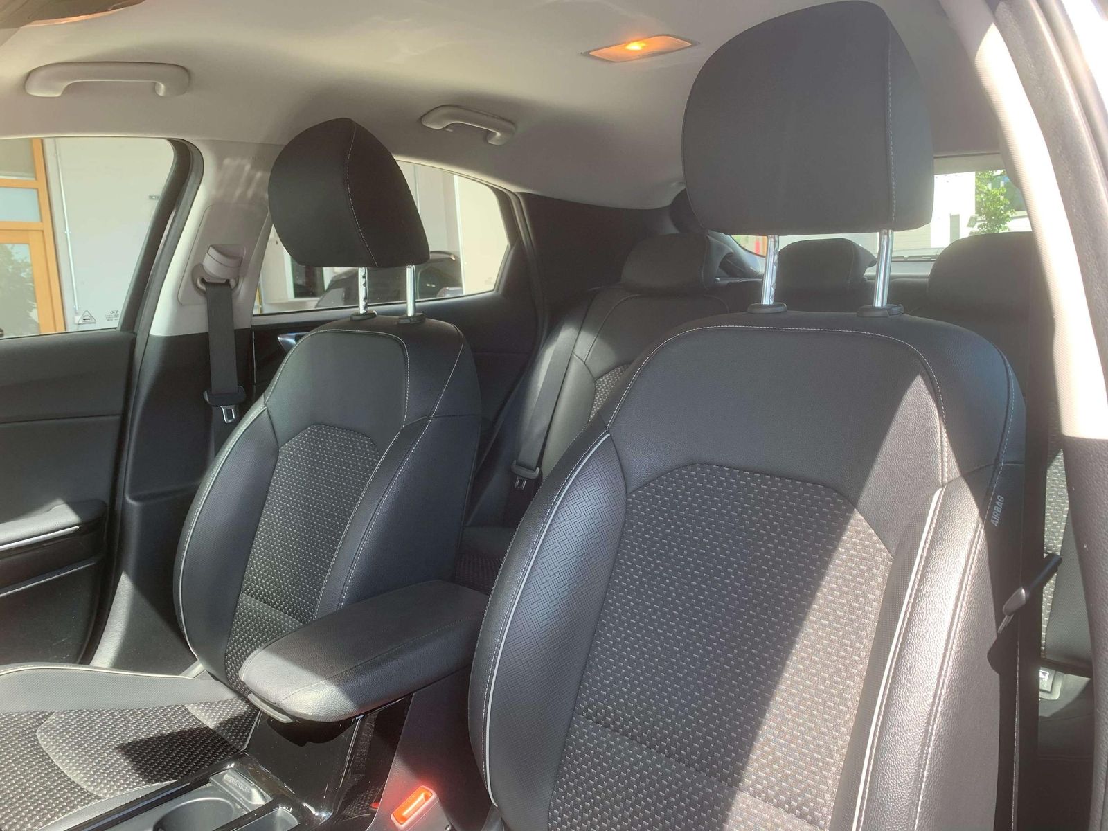 Kia XCeed Vision 1.5T DCT7-Automatik - Samsaru's Car Outlet