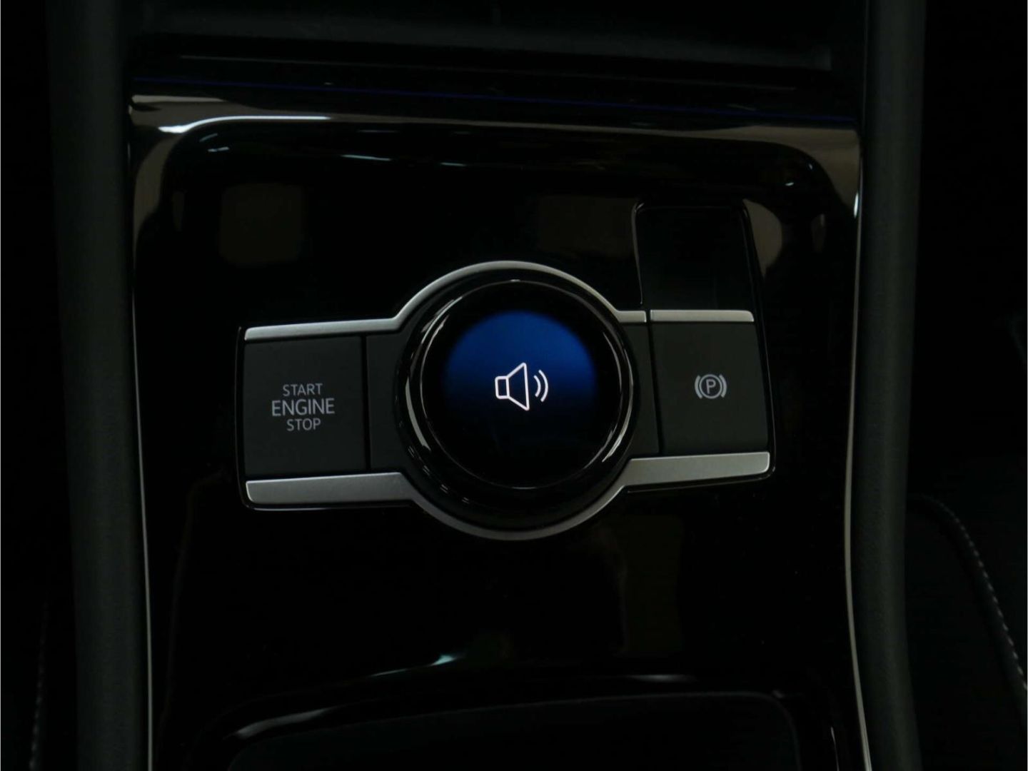 Volkswagen Tiguan 1.5 eHybrid R-Line Black Style PANO/AHK