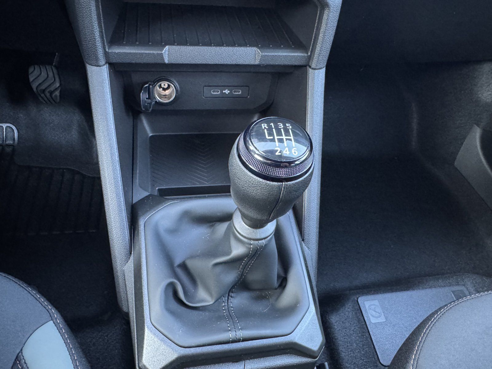 Dacia Duster NEW TCe 130 4x4 Extreme - Samsaru's Car Outlet