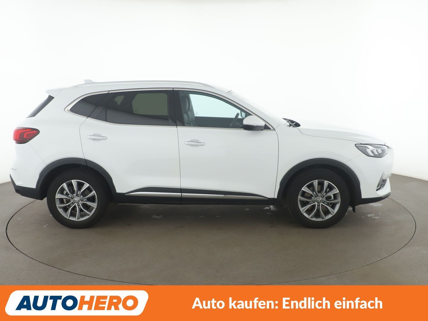 MG HS 1.5 Comfort Aut*NAVI*LED*ACC*CAM*PDC*SHZ*