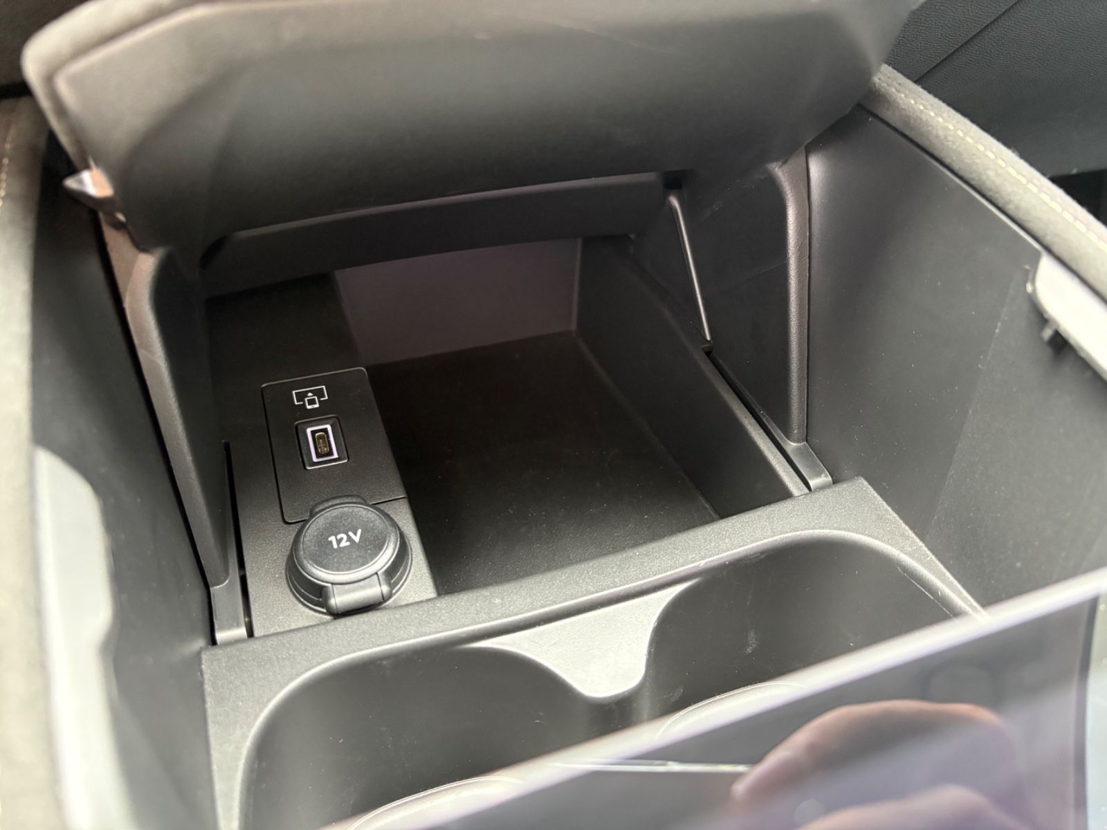 DS Automobiles DS4  PERFORMANCE LINE +ALCANTARA*LED*PANORAMA*